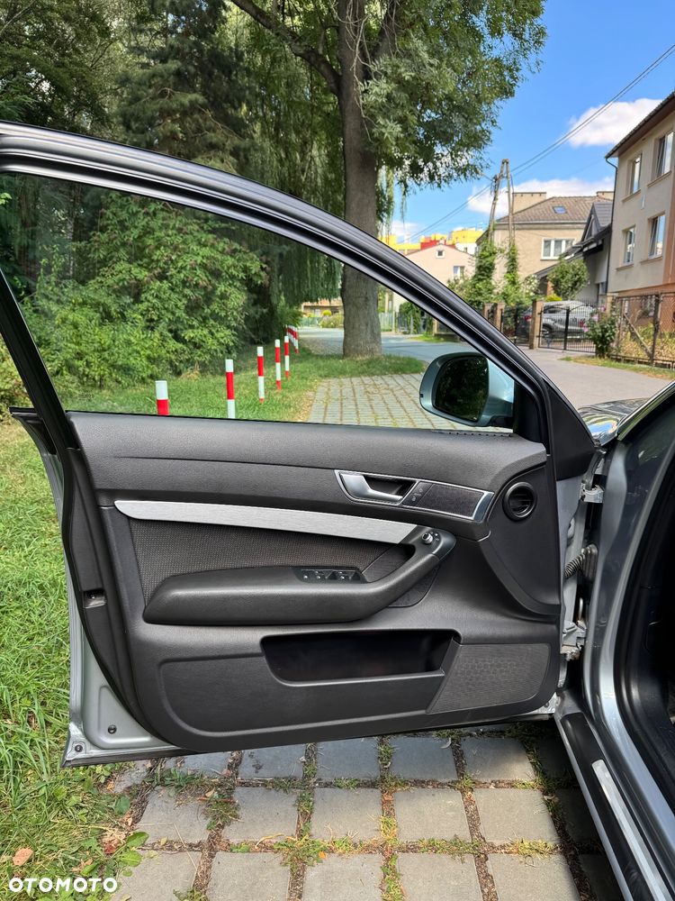 Audi A6 Avant - 13