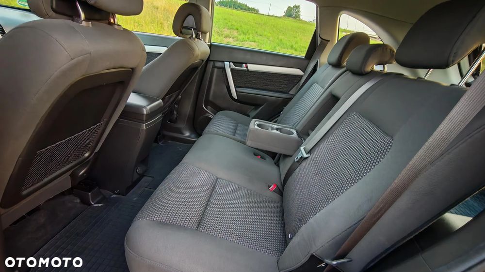Chevrolet Captiva 2.4 2WD 5 Sitzer LS - 26