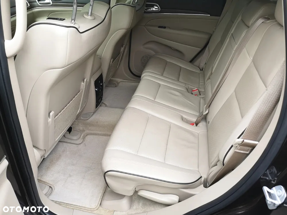 Jeep Grand Cherokee 3.0 CRD Overland - 28