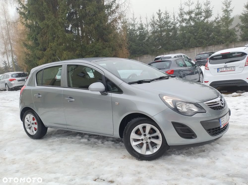 Opel Corsa 1.2 16V Edition 150 - 8