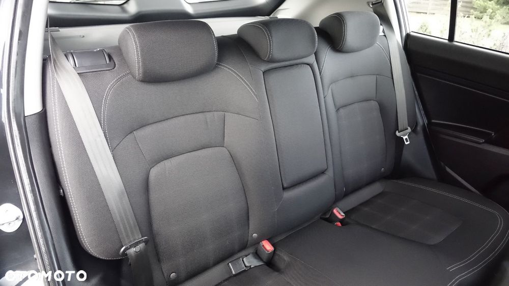 Kia Sportage 1.7 CRDI M 2WD - 28