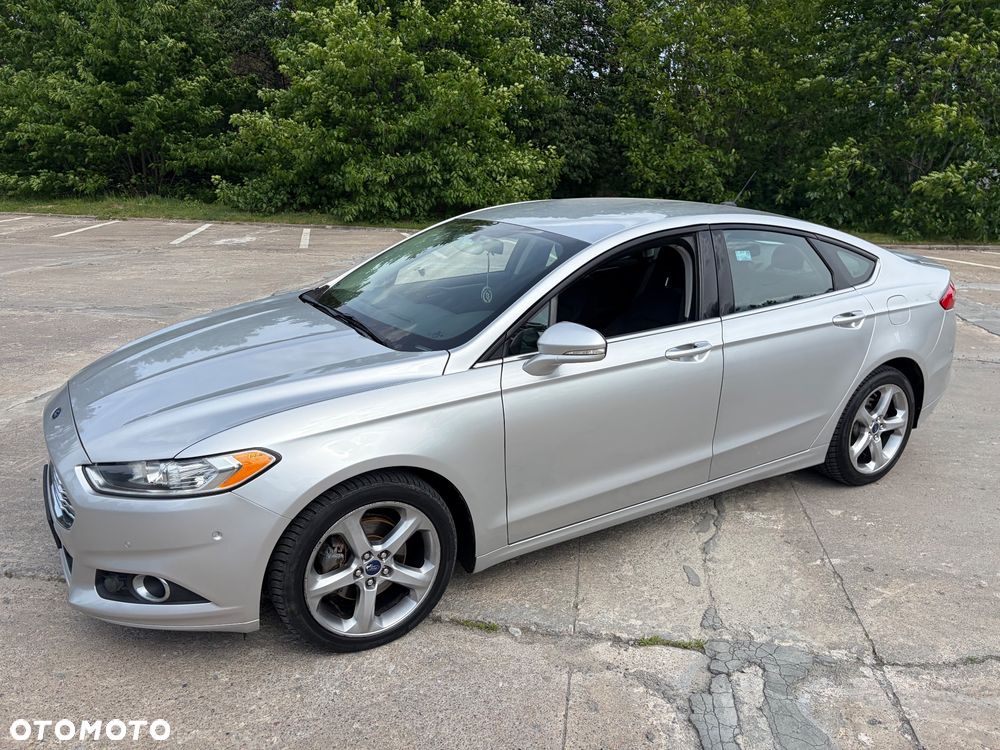 Ford Fusion - 13