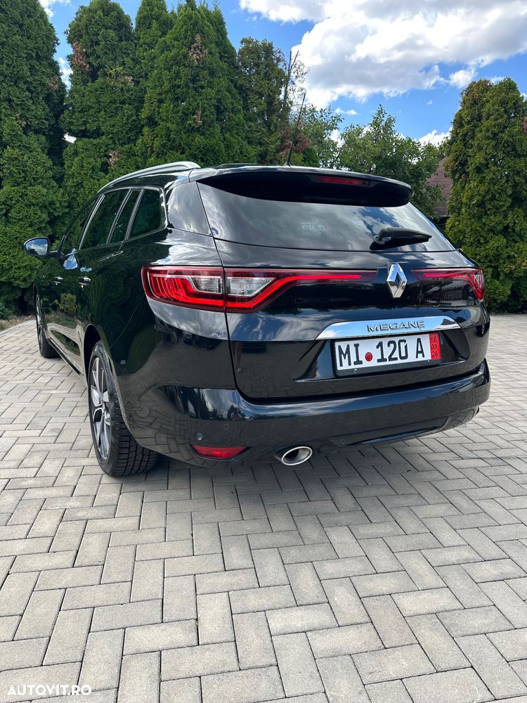 Renault Megane ENERGY dCi 130 BOSE EDITION - 14