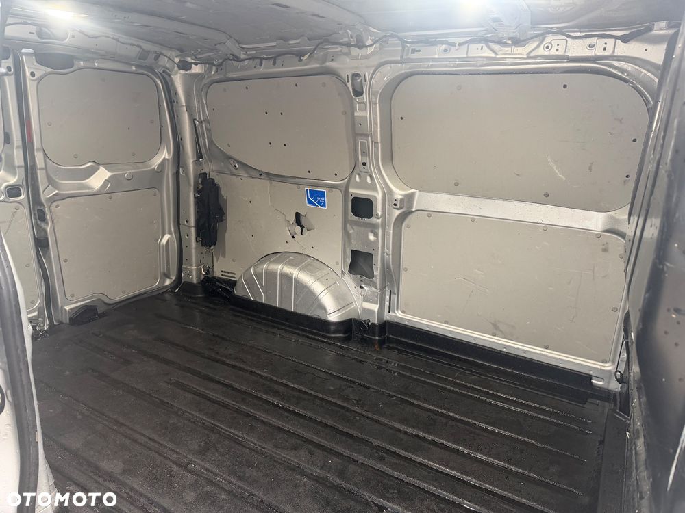 Ford Transit Custon - 10