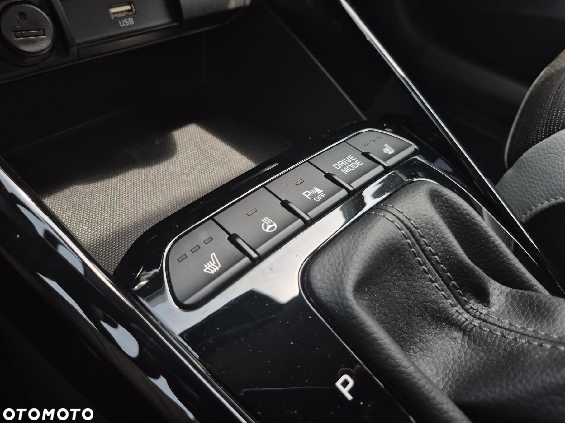 Kia Stonic - 28