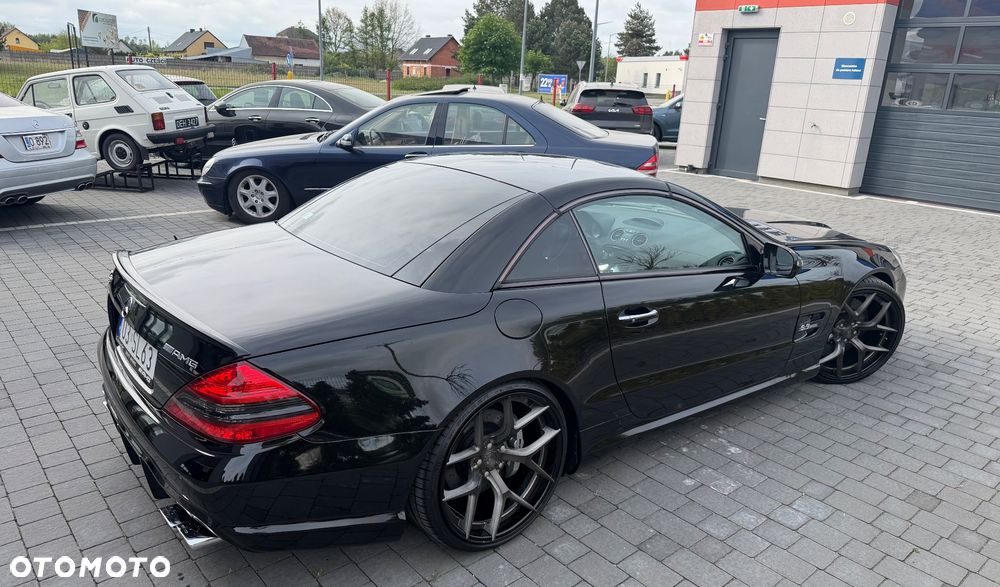 Mercedes-Benz SL 63 AMG - 6