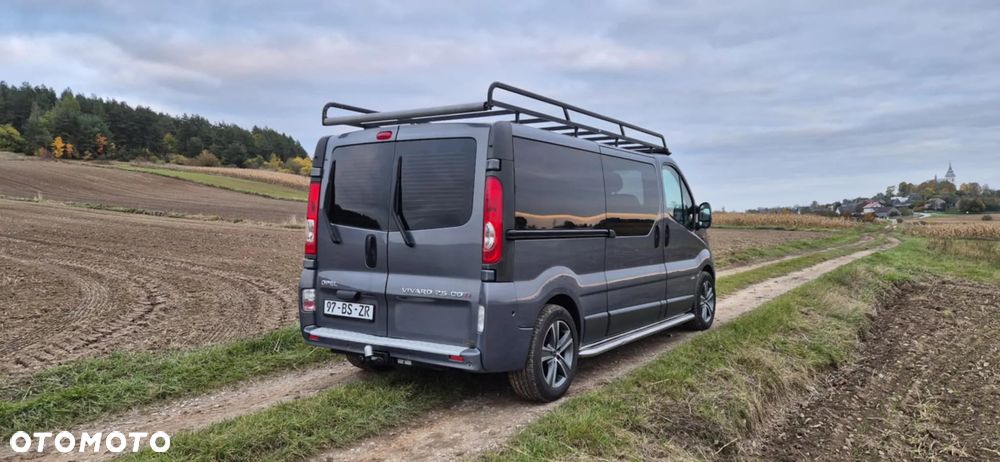 Opel Vivaro - 12