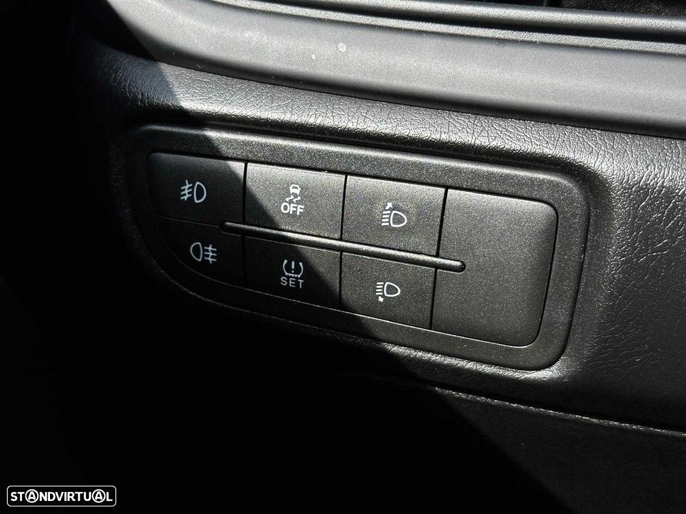 Fiat Tipo Station Wagon Cross 1.0 GSE T3 Cross - 16