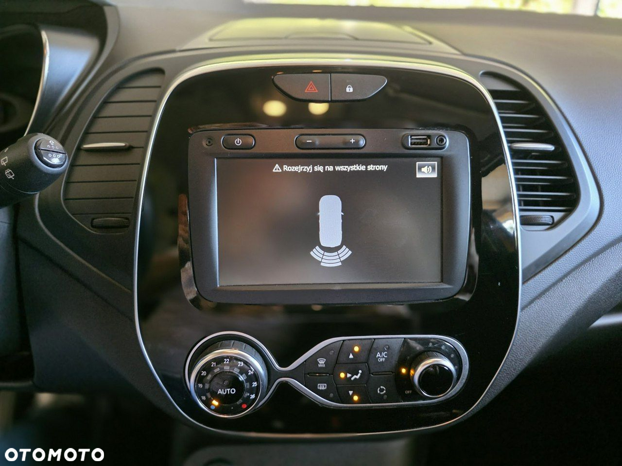 Renault Captur (ENERGY) TCe 90 LIMITED - 26