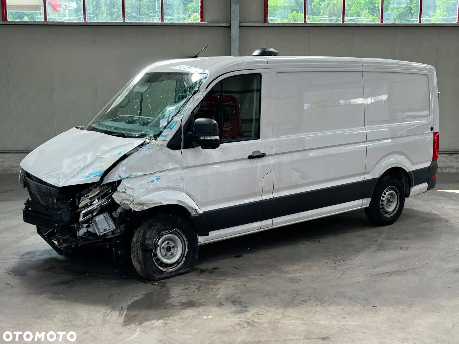 Volkswagen Crafter - 2