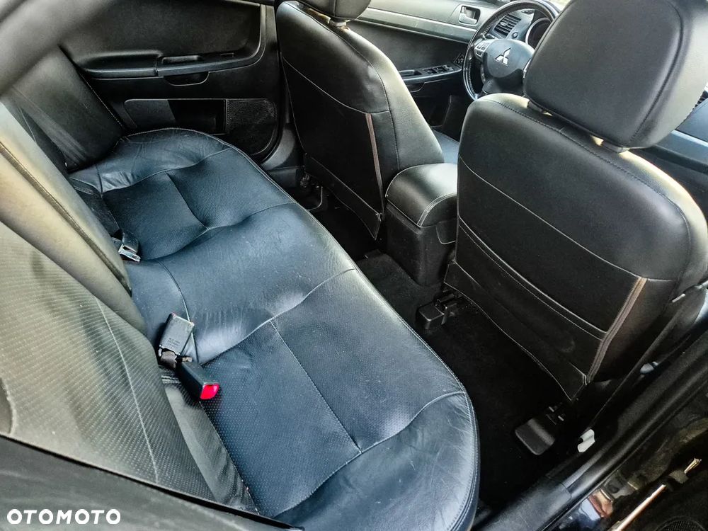Mitsubishi Lancer 1.8 Instyle NAVI - 19