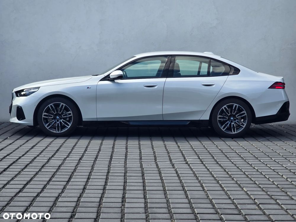 BMW Seria 5 520d xDrive - 3