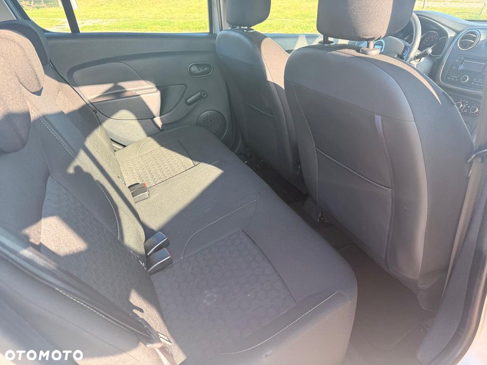 Dacia Sandero 0.9 TCe Laureate S&S EU6 - 8