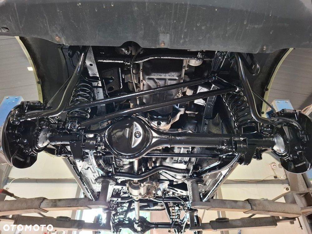 Suzuki Jimny - 30