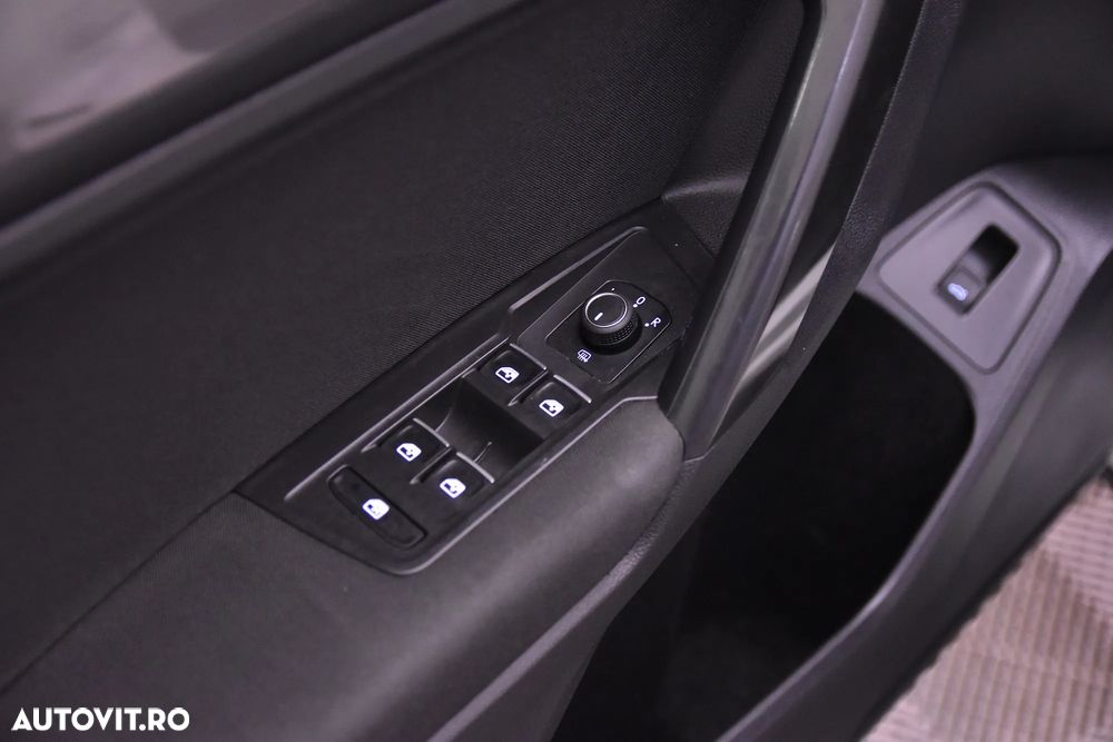 Volkswagen Tiguan - 15