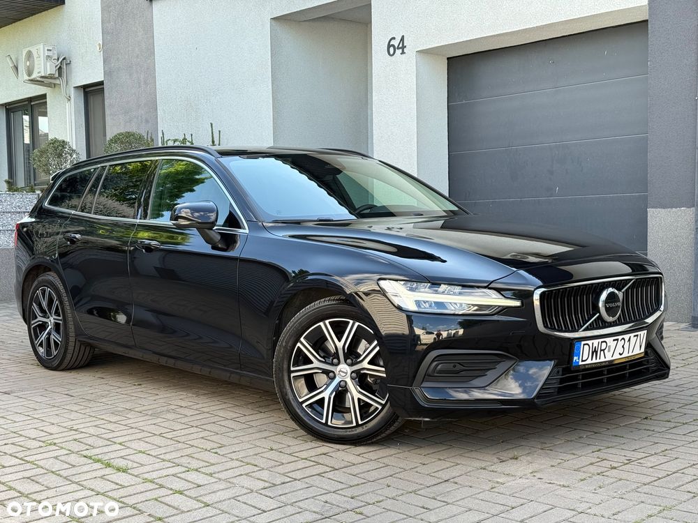 Volvo V60 B4 D Geartronic Momentum Pro - 2