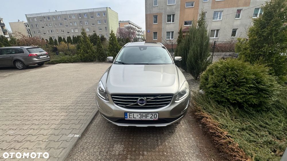 Volvo XC 60 D4 Geartronic Summum - 1