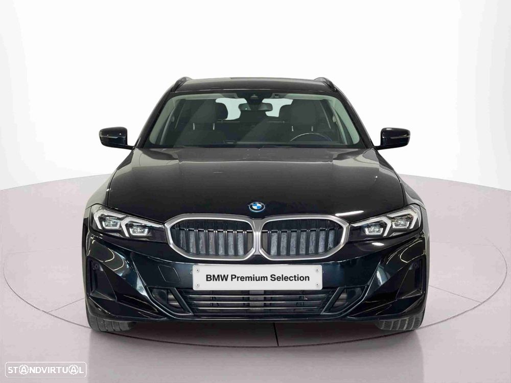 BMW 320 e Touring Auto - 2