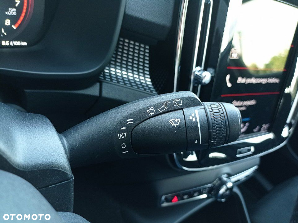 Volvo XC 40 - 20