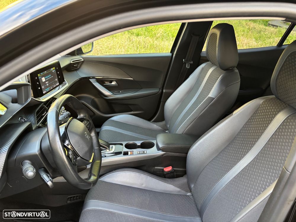 Peugeot e-2008 50 kWh Allure Pack - 13