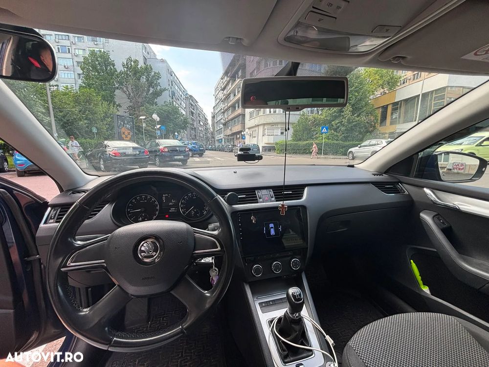 Skoda Octavia 1.6 TDI Active - 3