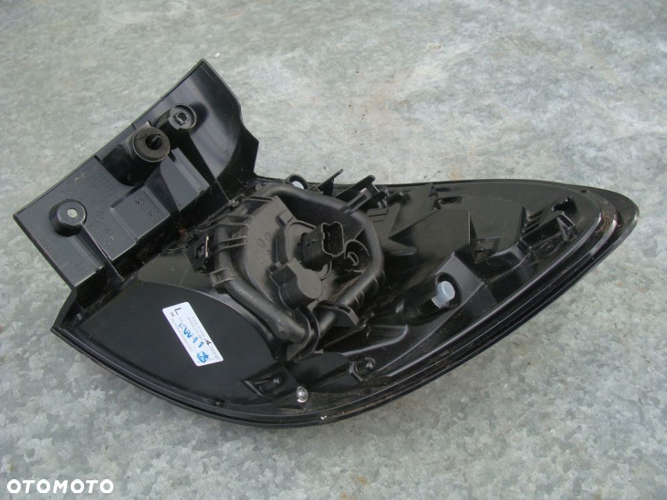 LAMPA LEWA TYŁ RENAULT CAPTUR LIFT 265557849R TYLNA - 4
