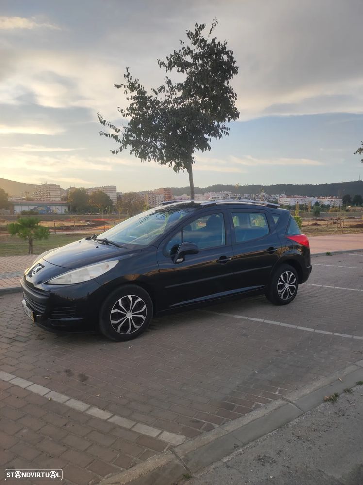 Peugeot 207 SW 1.4 Premium - 8