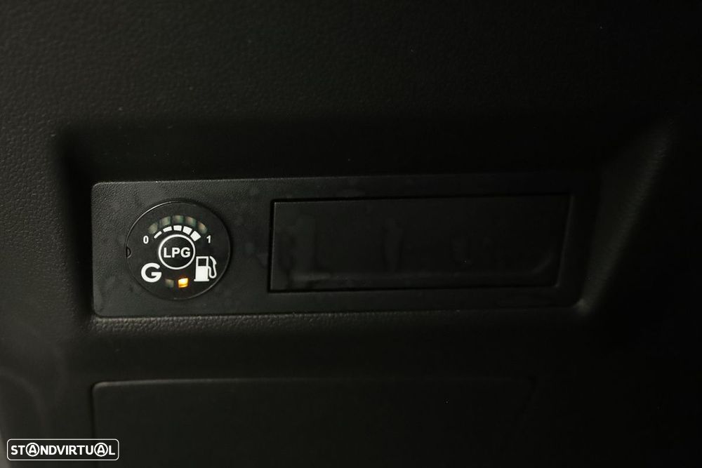 Renault Captur 1.0 TCe Techno Bi-Fuel - 21