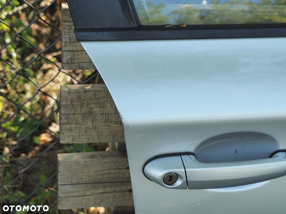 Drzwi przód przednie prawe BMW 1 E87 Titansilber - 2