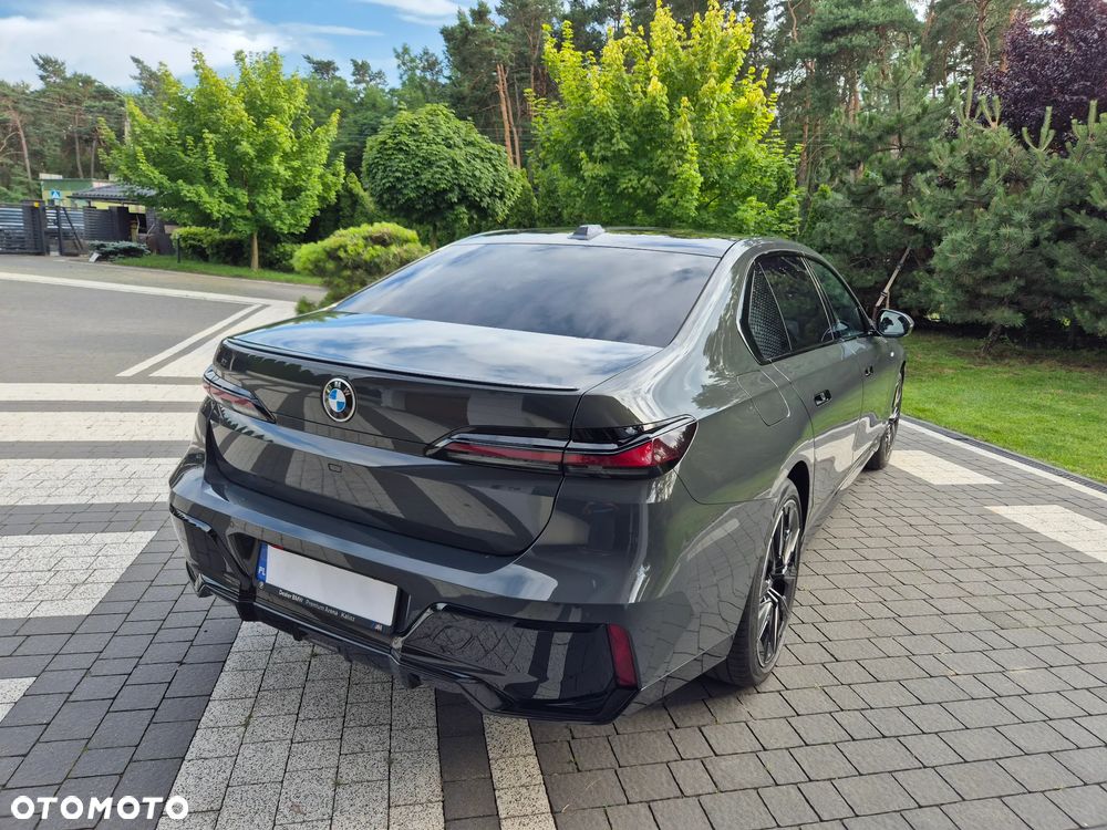 BMW Seria 7 740d xDrive - 15