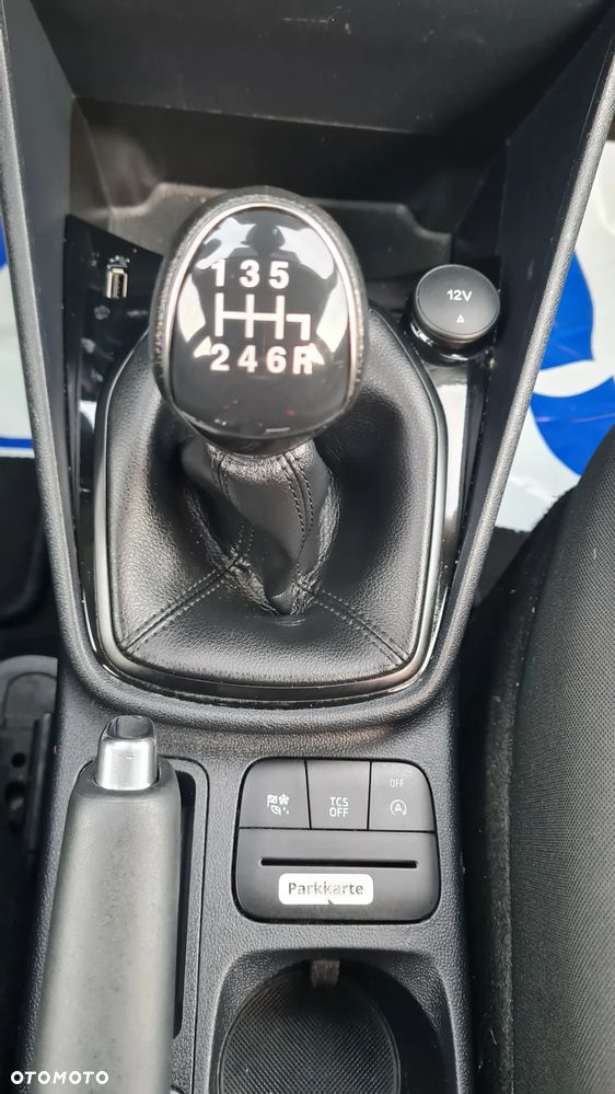 Ford Fiesta 1.5 TDCi S&S TREND - 19