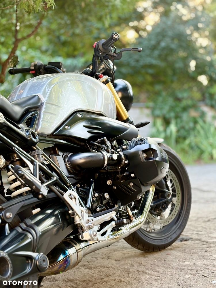 BMW R - 2