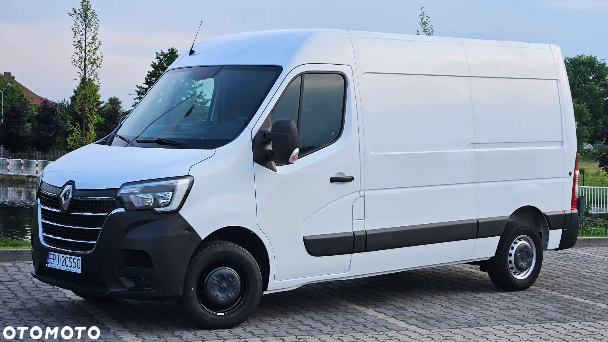 Renault Master - 1