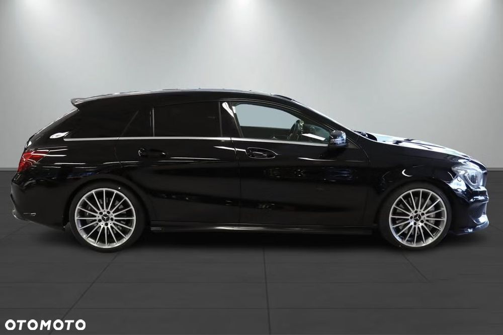 Mercedes-Benz CLA AMG 45 4-Matic - 31