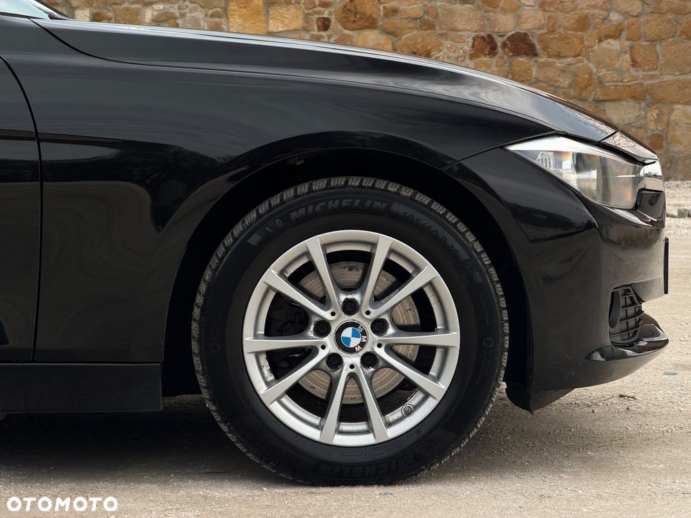 BMW Seria 3 316d EU6 - 35