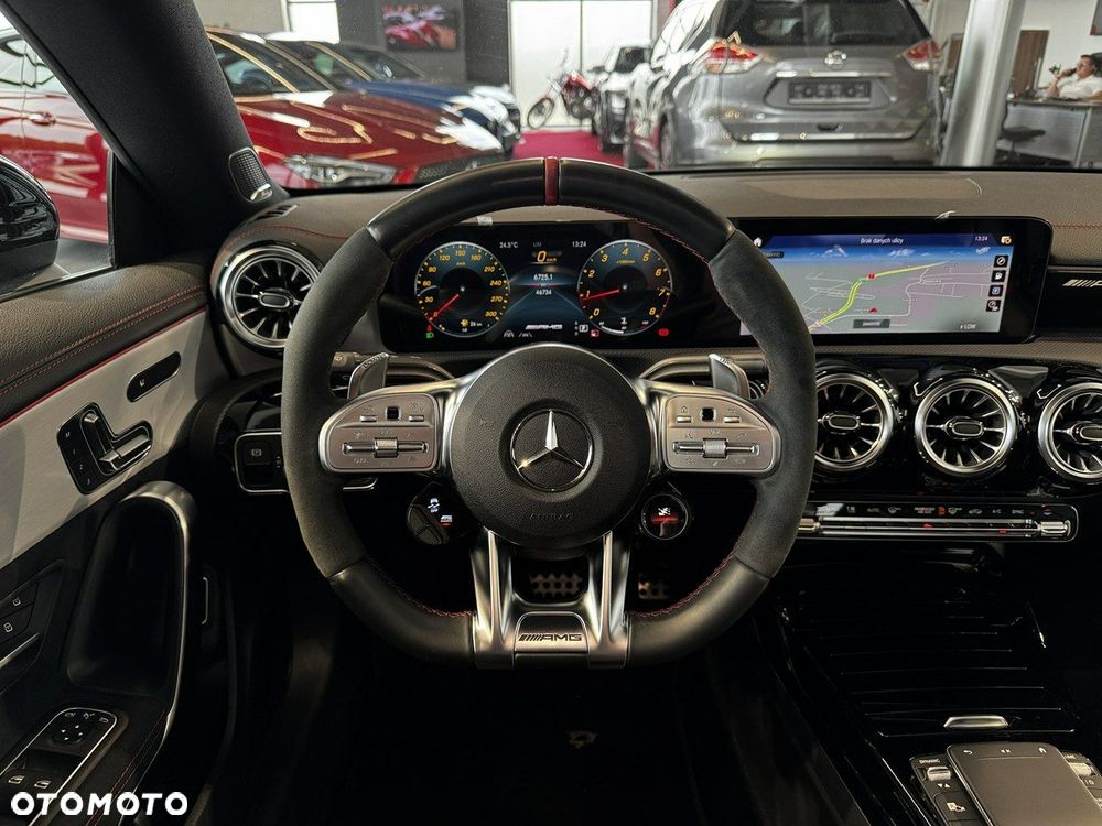 Mercedes-Benz CLA - 27