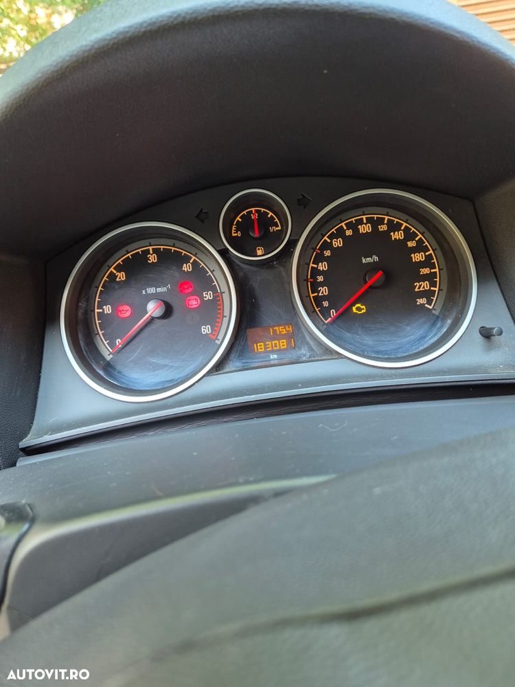 Opel Astra 1.7 CDTI - 6