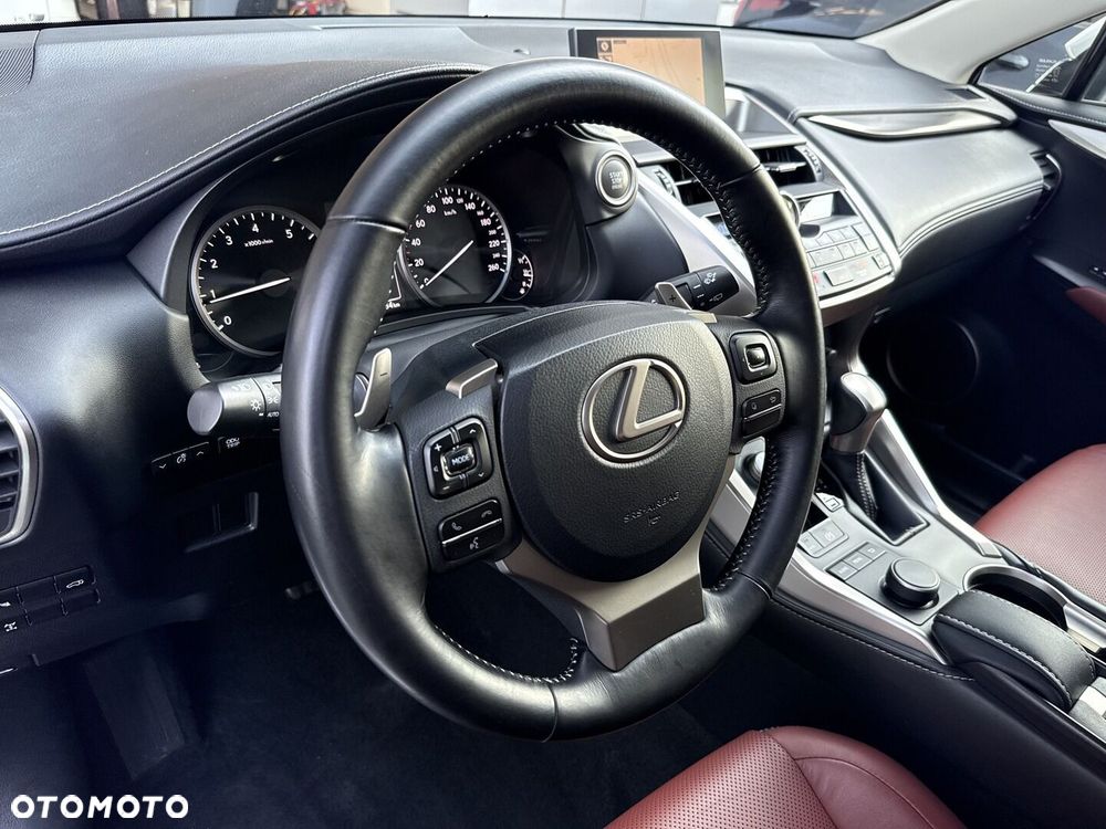 Lexus NX 200t Comfort AWD - 13
