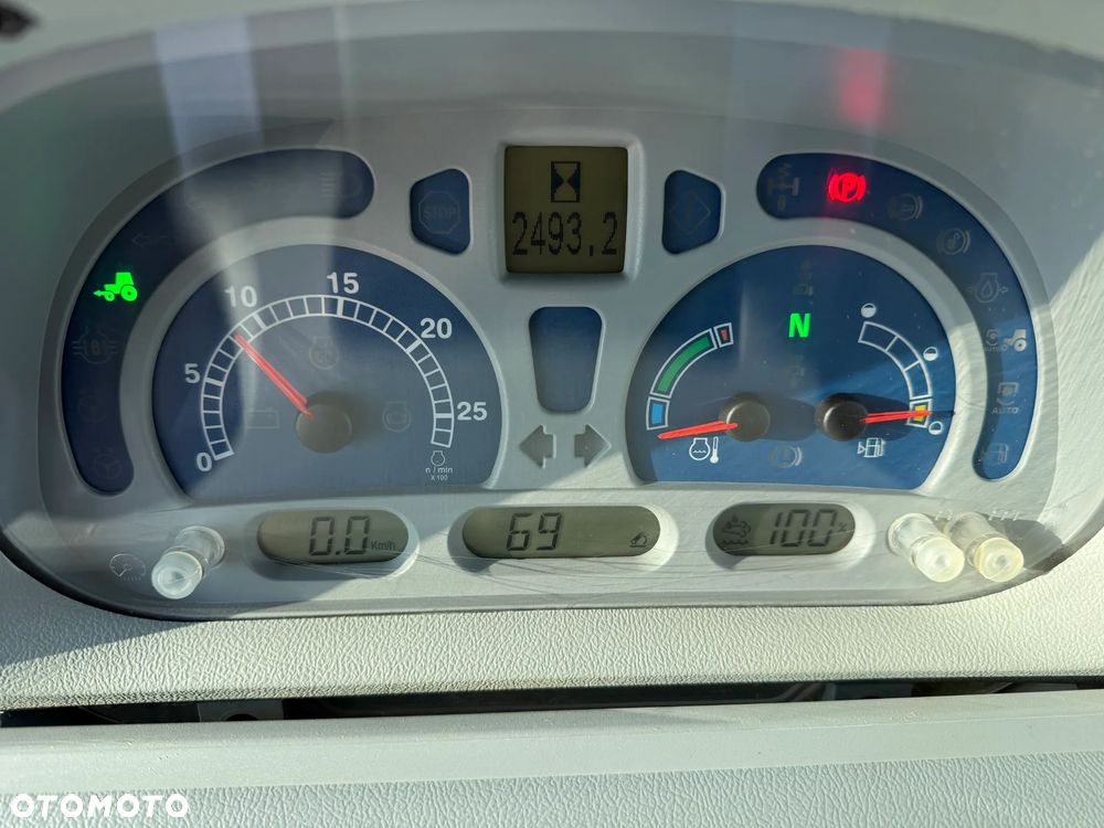 New Holland T 7.210 - 13