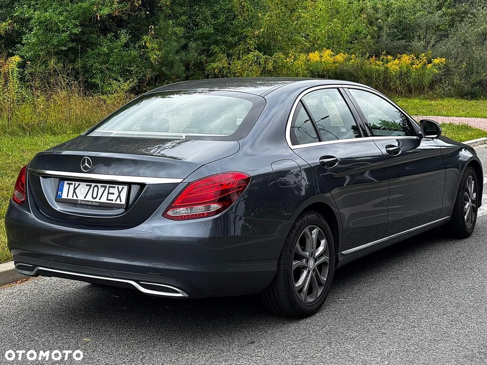 Mercedes-Benz Klasa C 180 - 11
