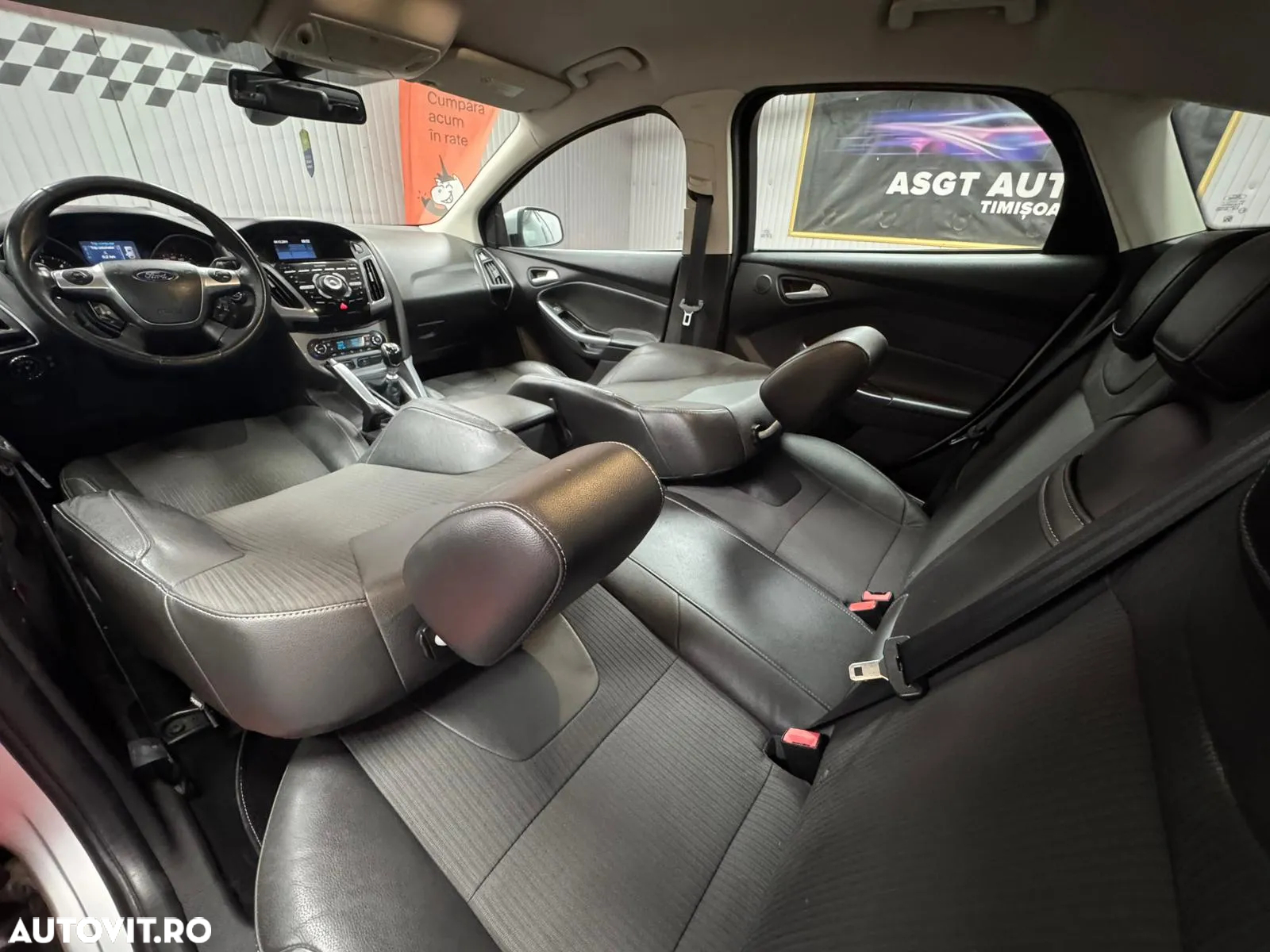 Ford Focus - 13