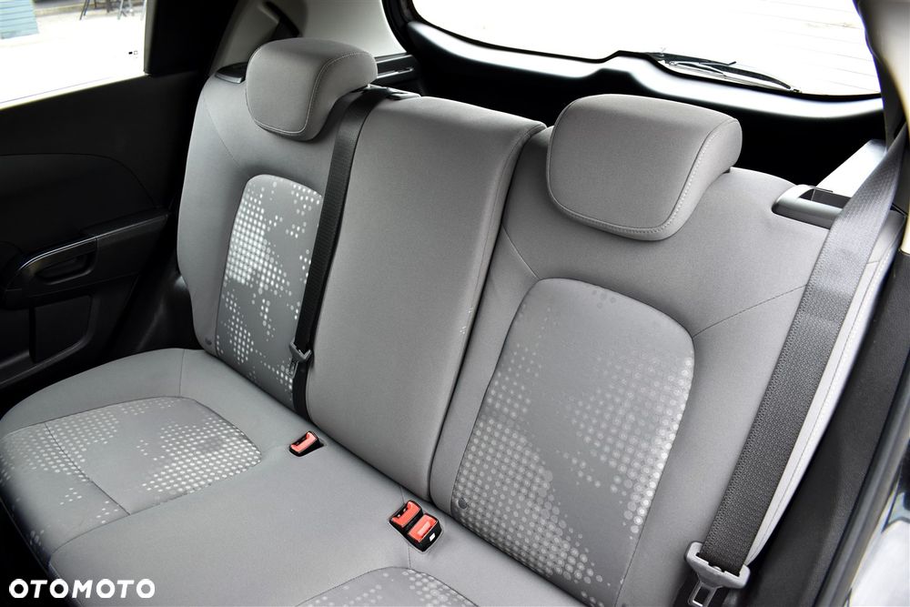 Chevrolet Aveo 1.2 LS - 22