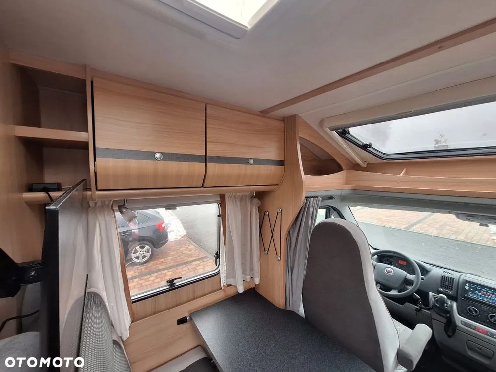 Carado T344 półintegra klimatyzacja - 25