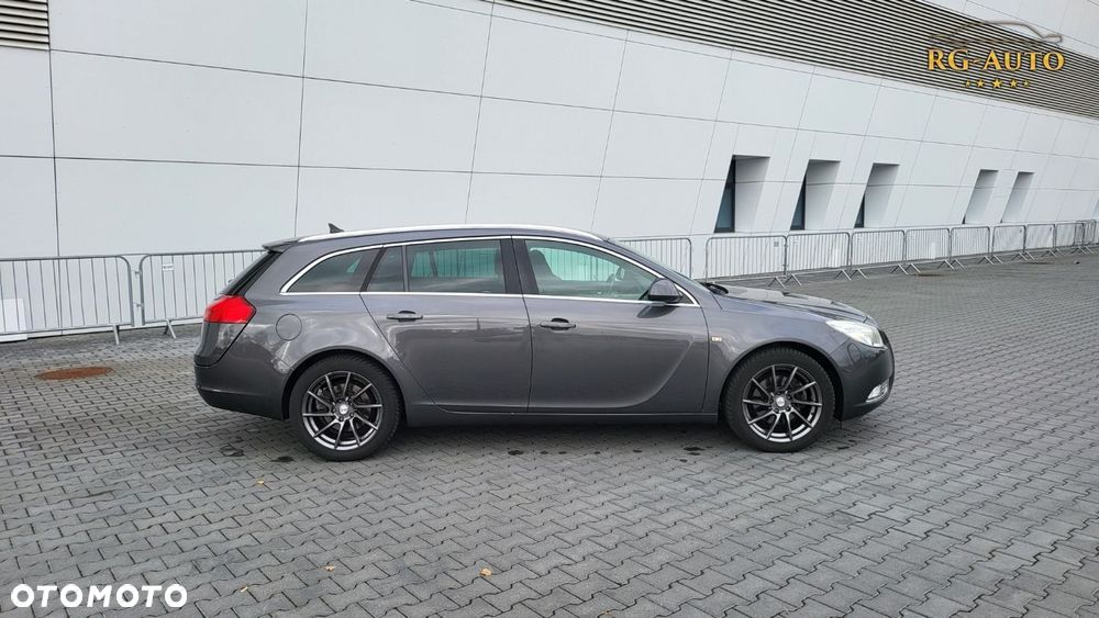 Opel Insignia - 8