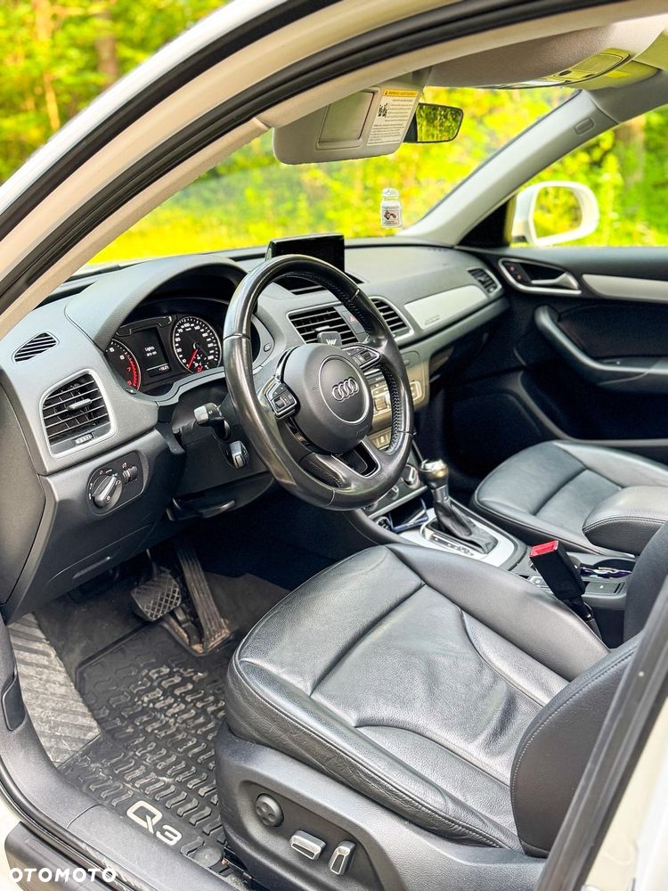 Audi Q3 2.0 TFSI quattro S tronic - 8