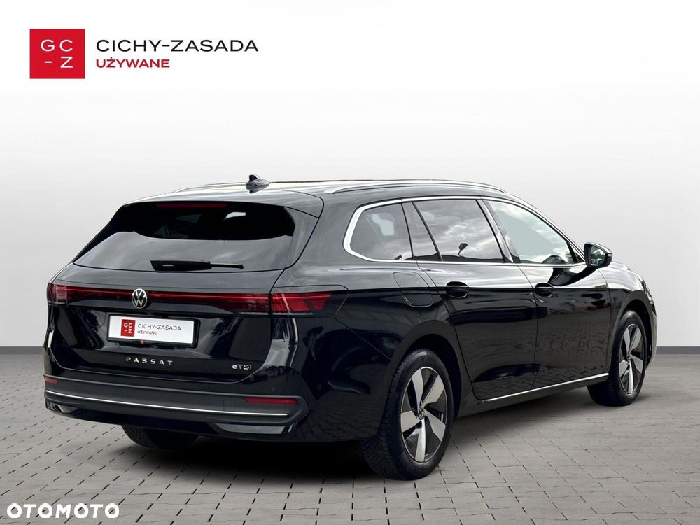 Volkswagen Passat Variant 1.5 TSI ACT mHEV Business Plus DSG - 6