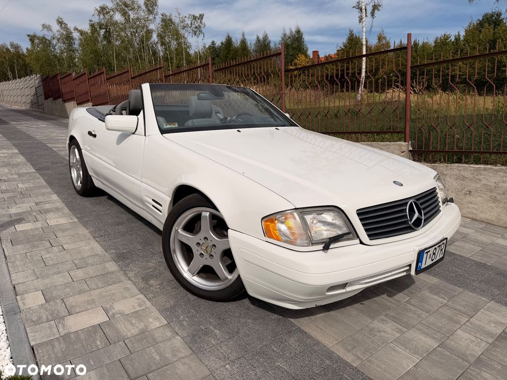 Mercedes-Benz SL - 1