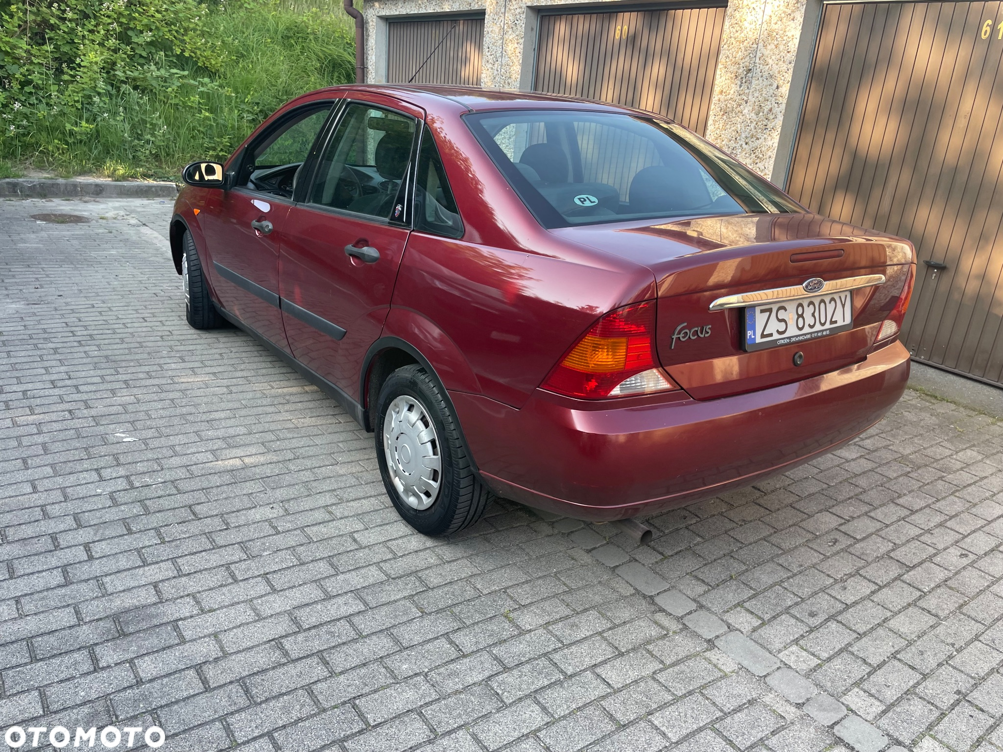 Ford Focus 1.6 Ghia - 4
