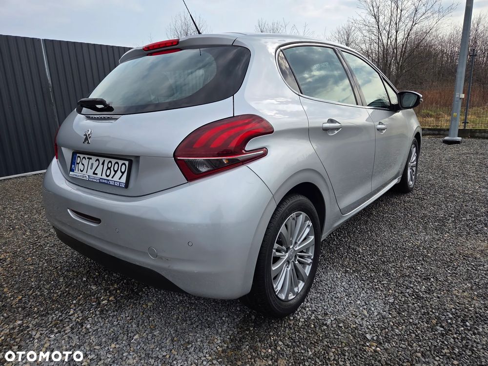 Peugeot 208 PureTech 110 Stop & Start Active - 4