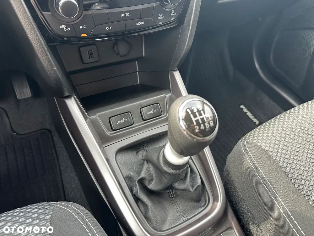 Suzuki Vitara 1.4 Boosterjet mHEV Premium Plus 2WD - 18